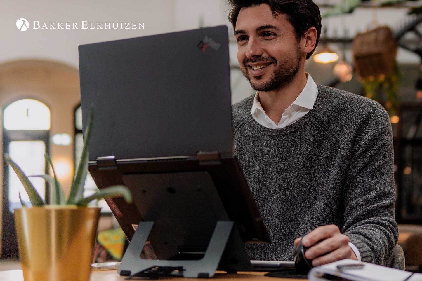 BakkerElkhuizen Laptopständer FlexTop 170 - Bürowelten.eu